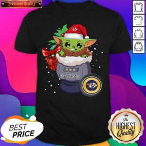 Nice Nashville Predators Christmas Baby Yoda Star Wars Funny Happy NHL T-Shirt
