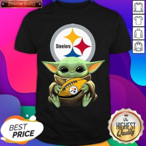 Top Baby Yoda Hugging Pittsburgh Steelers Shirt
