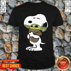 Cute Snoopy Hug Baby Yoda Shirt