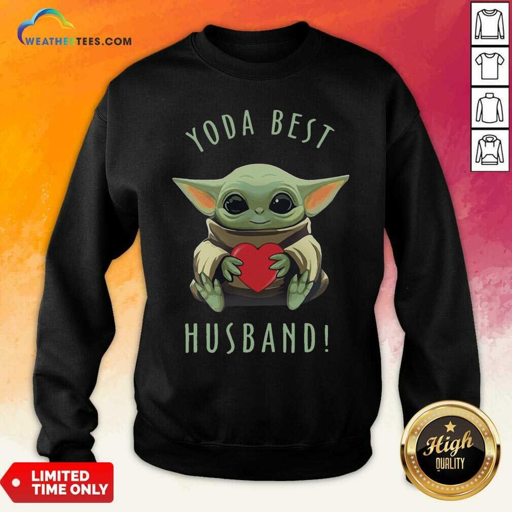 Cool Baby Yoda Hug Heart Best Husband Shirt