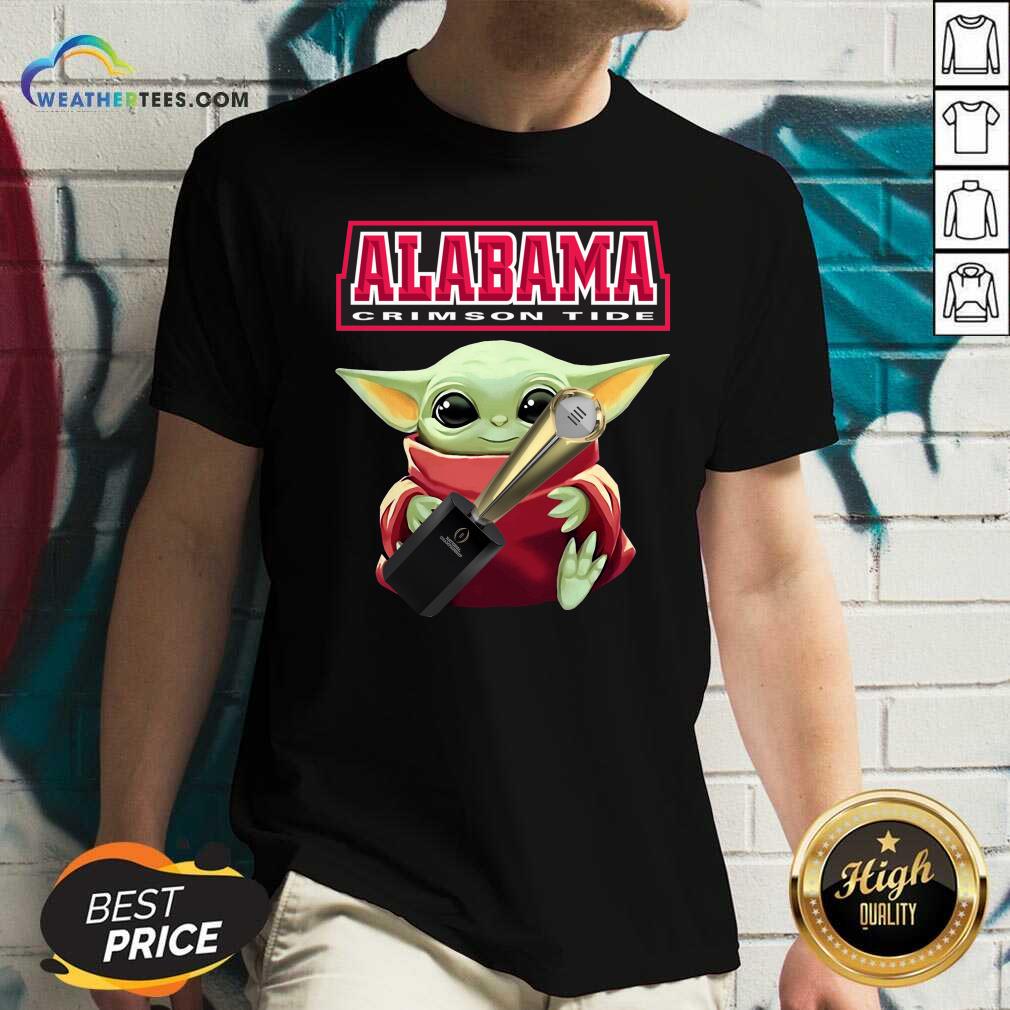 Pretty Baby Yoda Alabama Crimson Tide Shirt