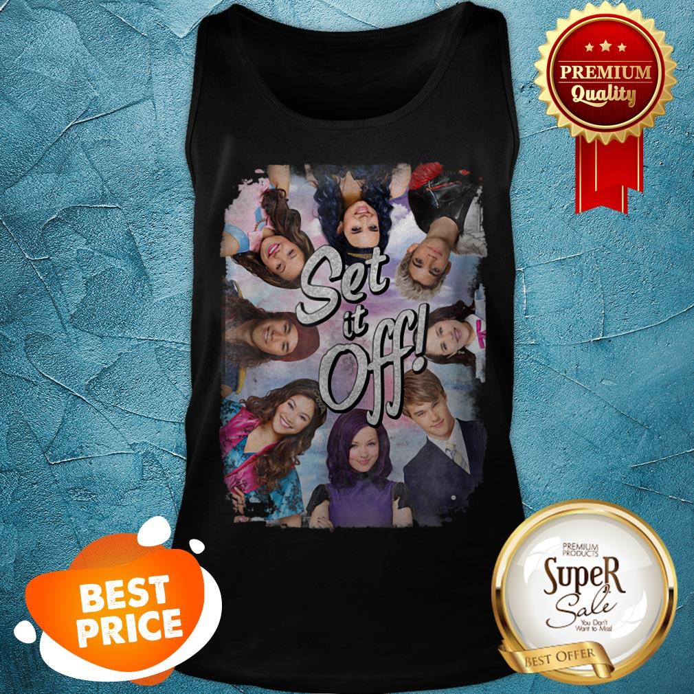 Nice Disney Descendants Set It Off Group Shot Shirt