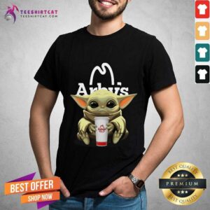 Good Baby Yoda Hugs Arby'S Shirt