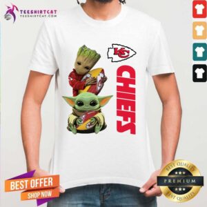 Good Baby Yoda And Baby Groot Hug Football Kansas City Chiefs Shirt