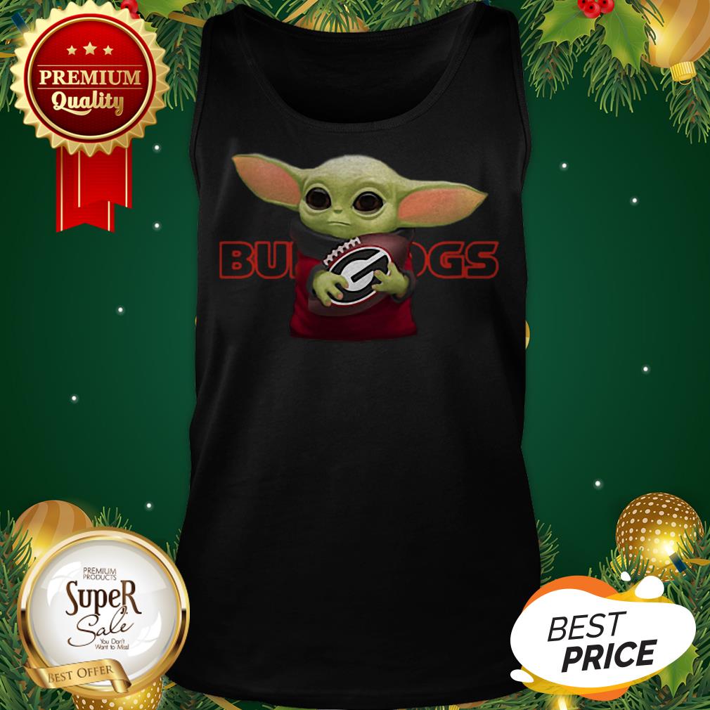Baby Yoda Hug Georgia Bulldogs Star Wars Mandalorian Shirt