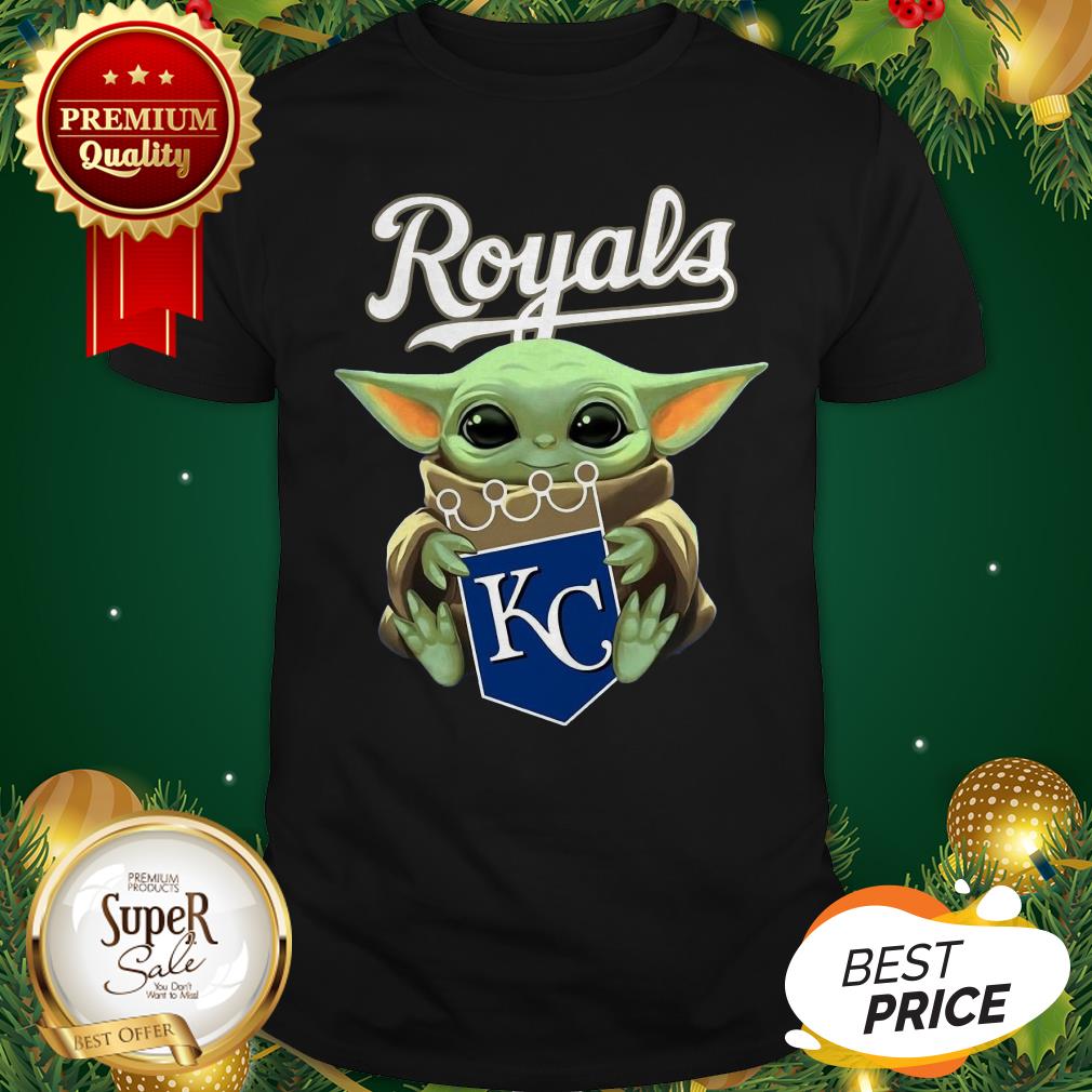 Baby Yoda Hug Kansas City Royals Shirt