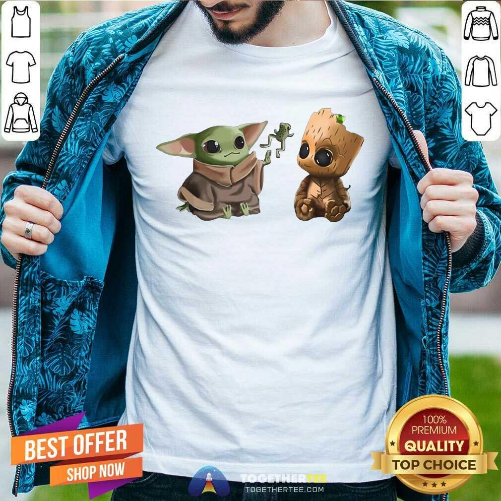 Cute Baby Yoda And Baby Groot Frog Shirt