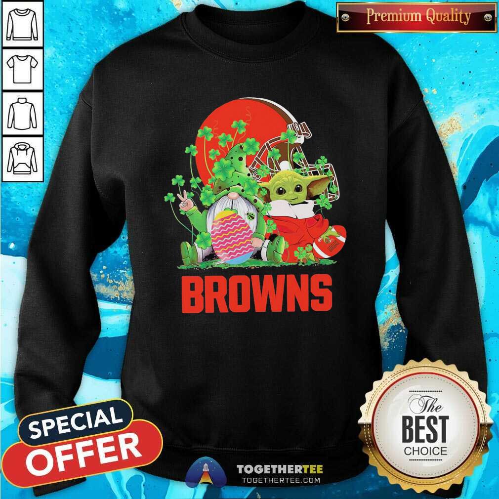 Good Baby Yoda And Gnomes St Patricks Day Cleveland Browns 2021 Shirt