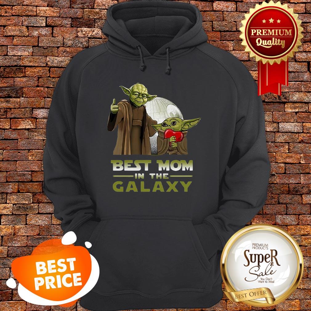 Nice Master Yoda And Baby Yoda Best Mom In The Galaxy Star Wars Shirt