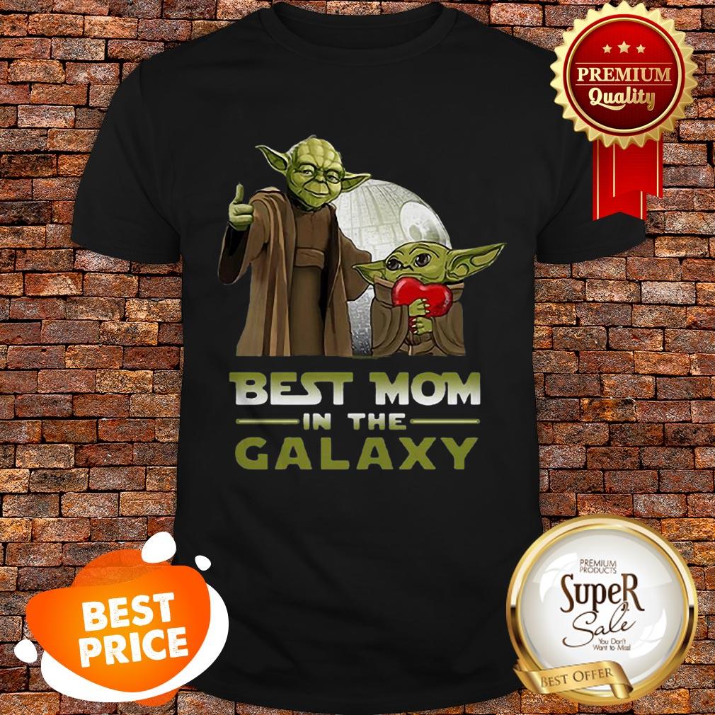 Nice Master Yoda And Baby Yoda Best Mom In The Galaxy Star Wars Shirt
