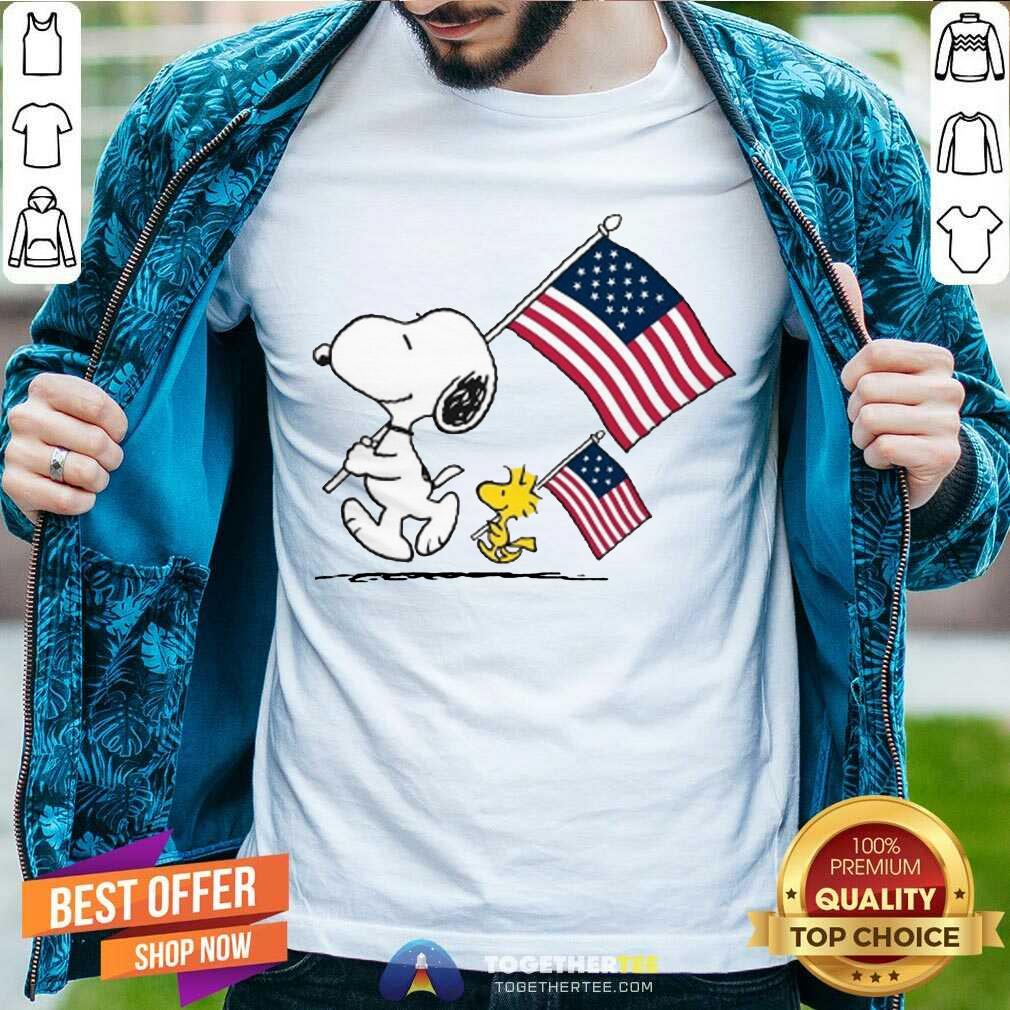 Nice Snoopy And Woodstock Holding American Flag 4th Of July Shirt