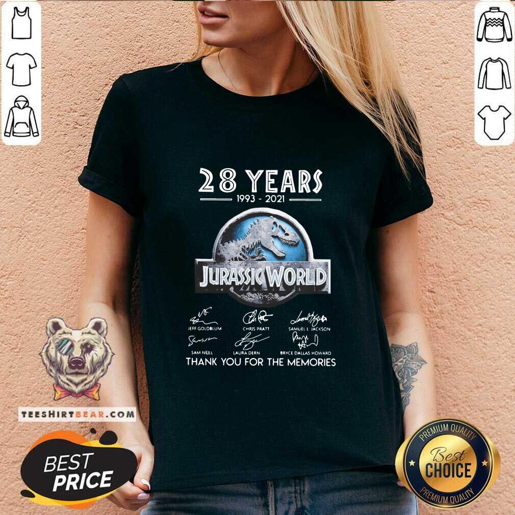 Official 28 Years 1993 2021 Jurassic World Signatures Shirt