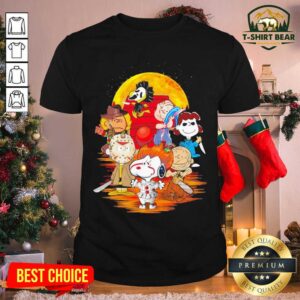 Cute Peanuts Snoopy And Friends Horror Face On The Moon Shirt