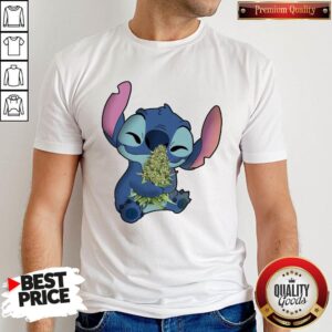 Amazing I Love Baby Stitch Hug Cannabis Shirt