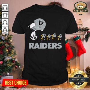 Lovely Snoopy And Woodstock Oakland Raiders Shirt