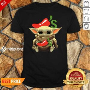 Premium Baby Yoda Hug Chilis 2020 Shirt
