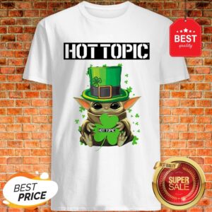 Baby Yoda Hug Hottopic Shamrock St Patrick’s Day Star Wars Shirt