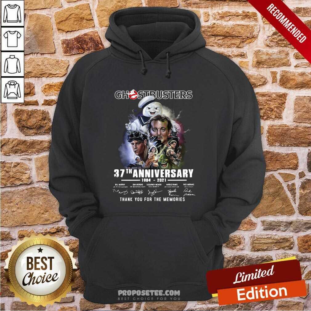 awesome-chestbusters-37th-anniversary-1984-2021-thank-you-for-the-memories-signatures-hoodie.jpg
