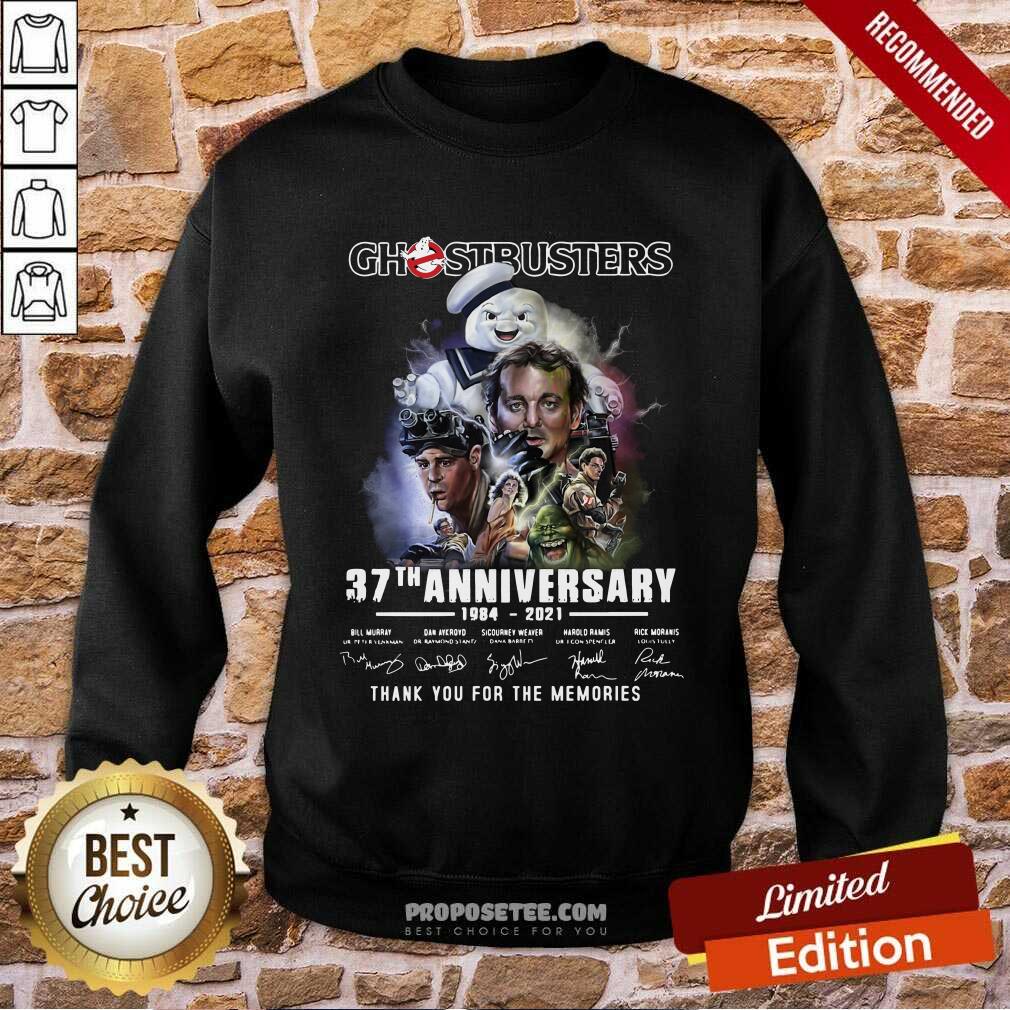 awesome-chestbusters-37th-anniversary-1984-2021-thank-you-for-the-memories-signatures-sweatshirt.jpg