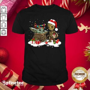 Top Baby Yoda And Baby Groot Happy Merry Christmas Shirt