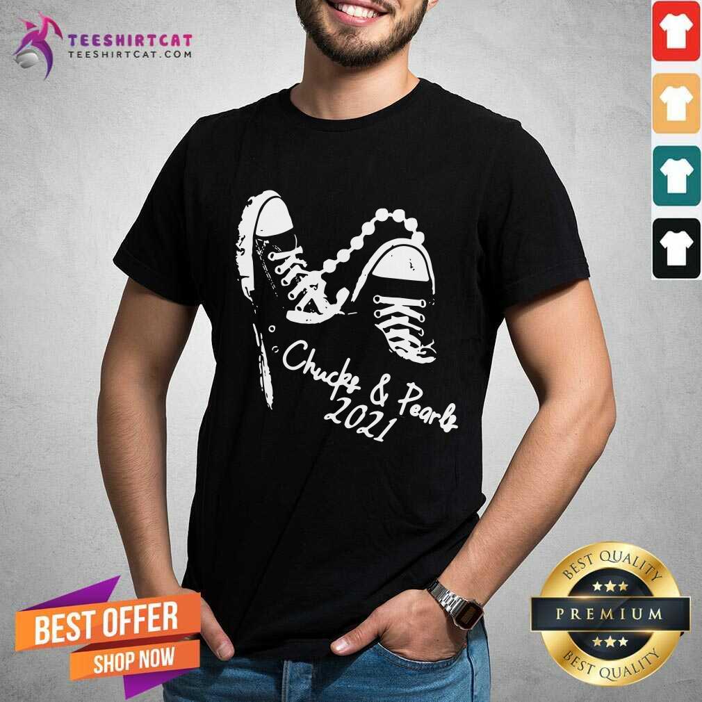 Good Converse Sneaker Pearls And Chucks 2021 Kamala Harris Shirt