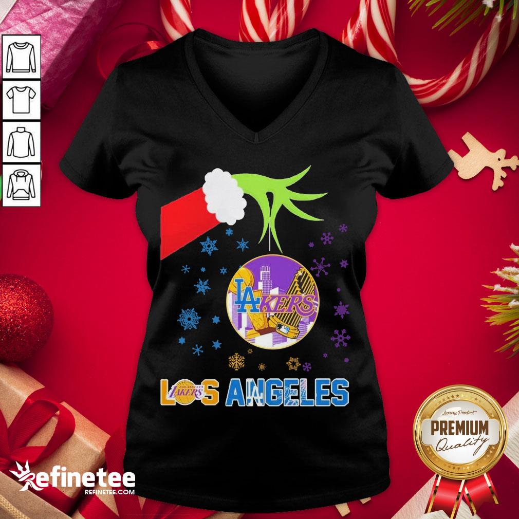 Good Grinch Hand Los Angeles Laker Holding Merry Christmas Shirt