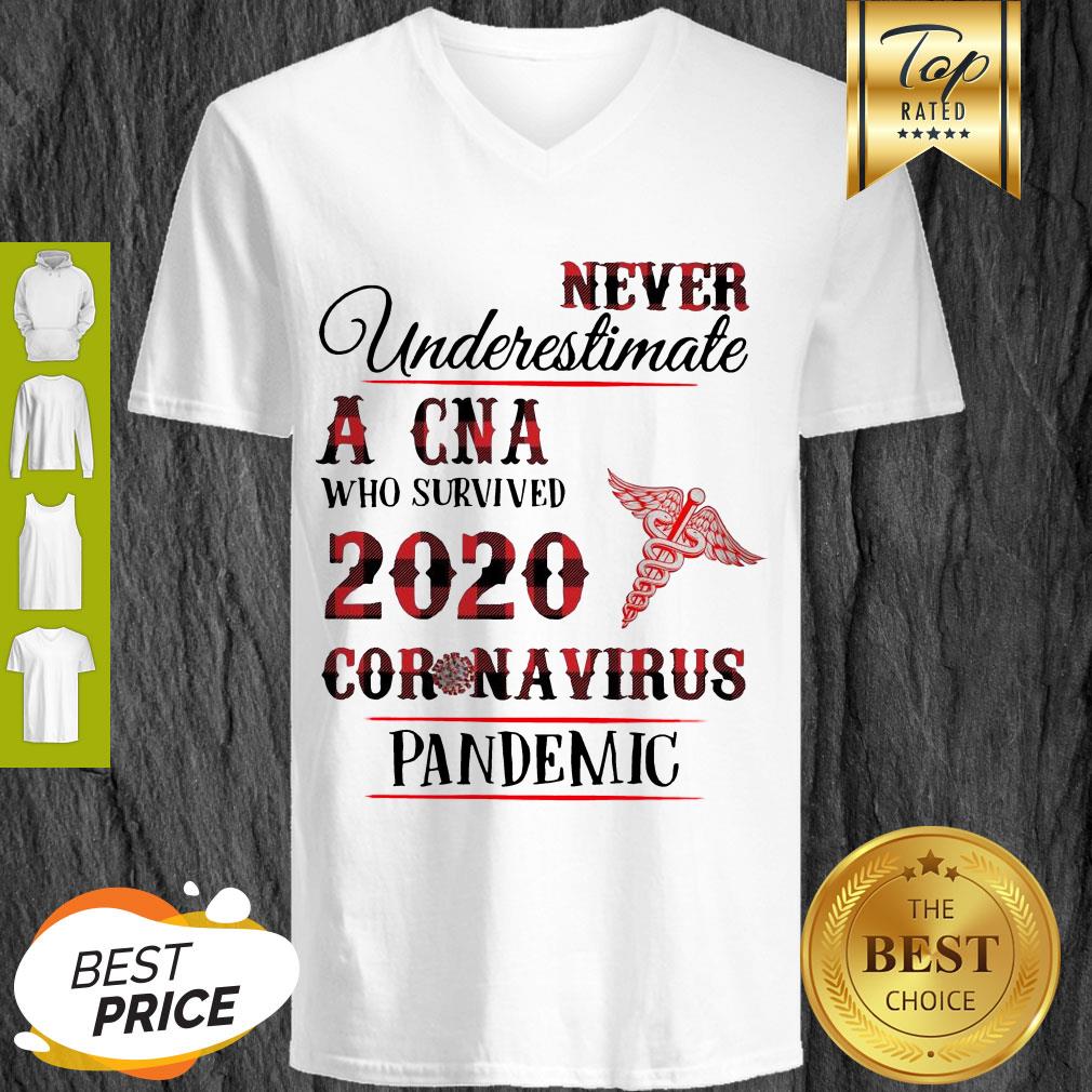 good-never-underestimate-a-phlebotomist-2020-coronavirus-pandemic-v-neck.jpg
