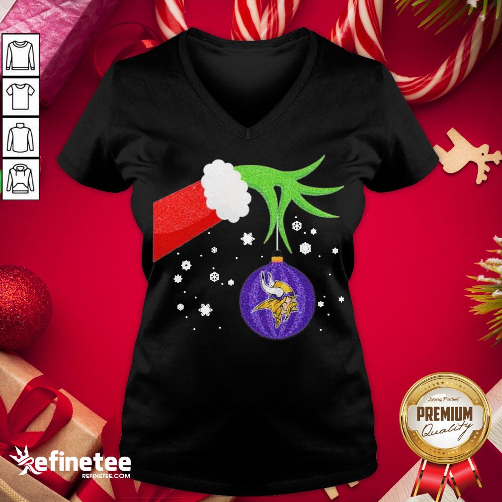 Good The Grinch Hand Holding Ornament Minnesota Vikings Christmas Sweater Shirt