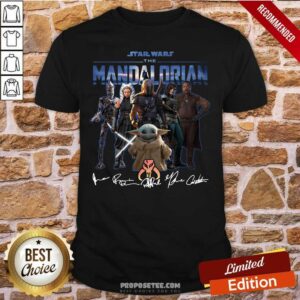 Nice Star Wars The Mandalorian And Baby Yoda Signatures Shirt