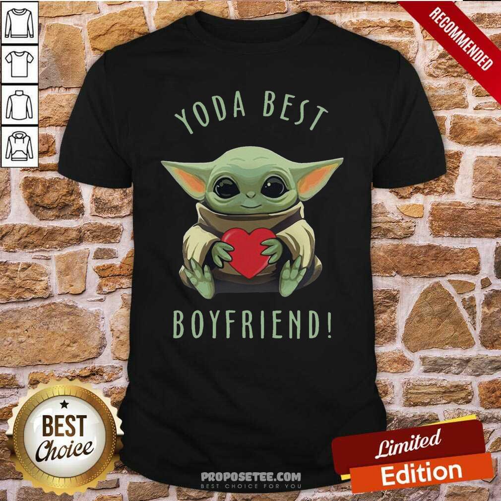 Happy Baby Yoda Hug Heart Best Boyfriend Shirt