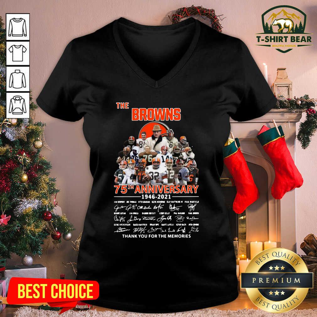 hot-the-browns-75th-anniversary-1946-2021-thank-you-for-the-memories-signatures-v-neck.jpg