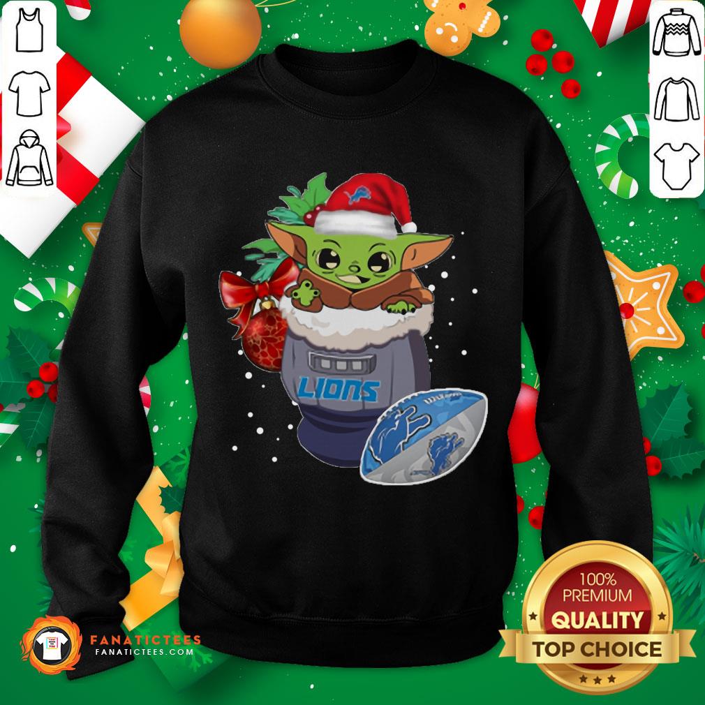 Nice Detroit Lions Christmas Baby Yoda Star Wars Funny Happy NFL T-Shirt