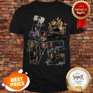 Nice Love Supernatural American Tv Series Signatures Shirt