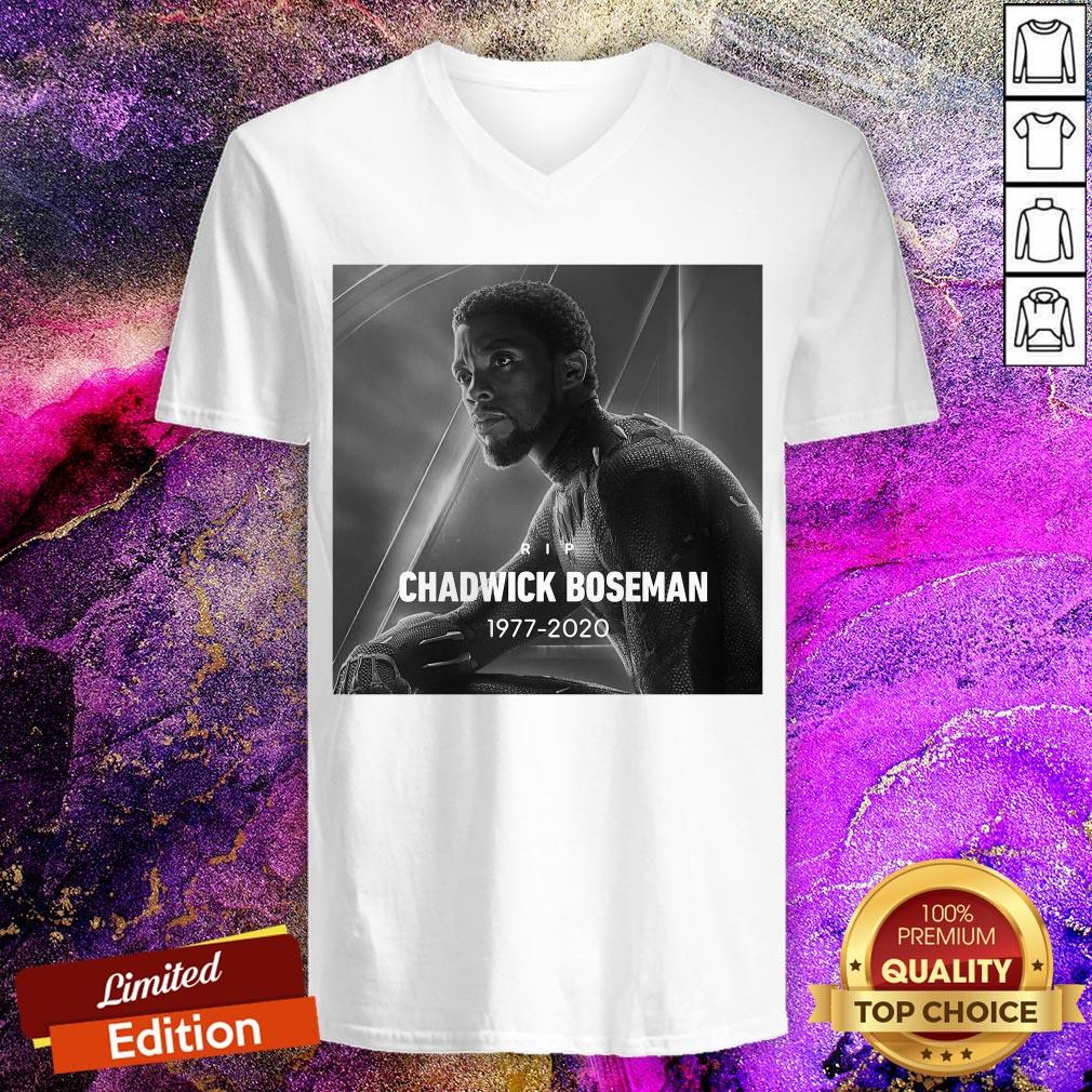 rip-chadwick-boseman-black-panther-1977-2020-thank-you-for-the-memories-signature-v-neck.jpg