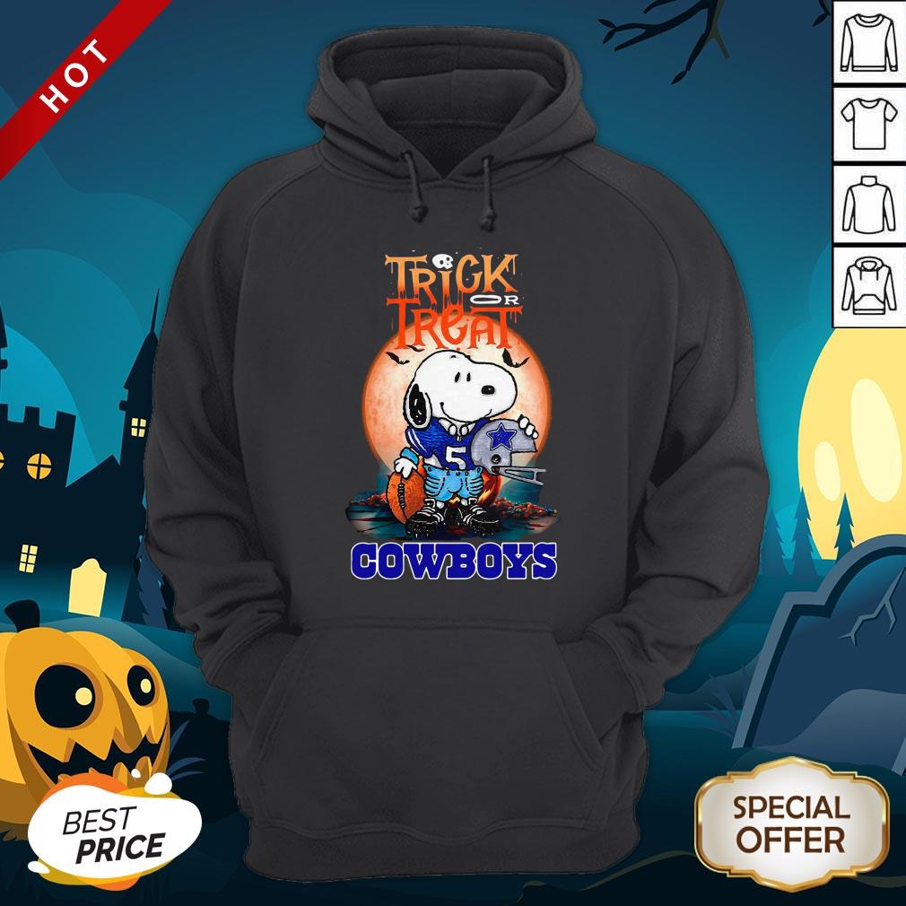 Snoopy Trick Or Treat Dallas Cowboys Halloween Shirt