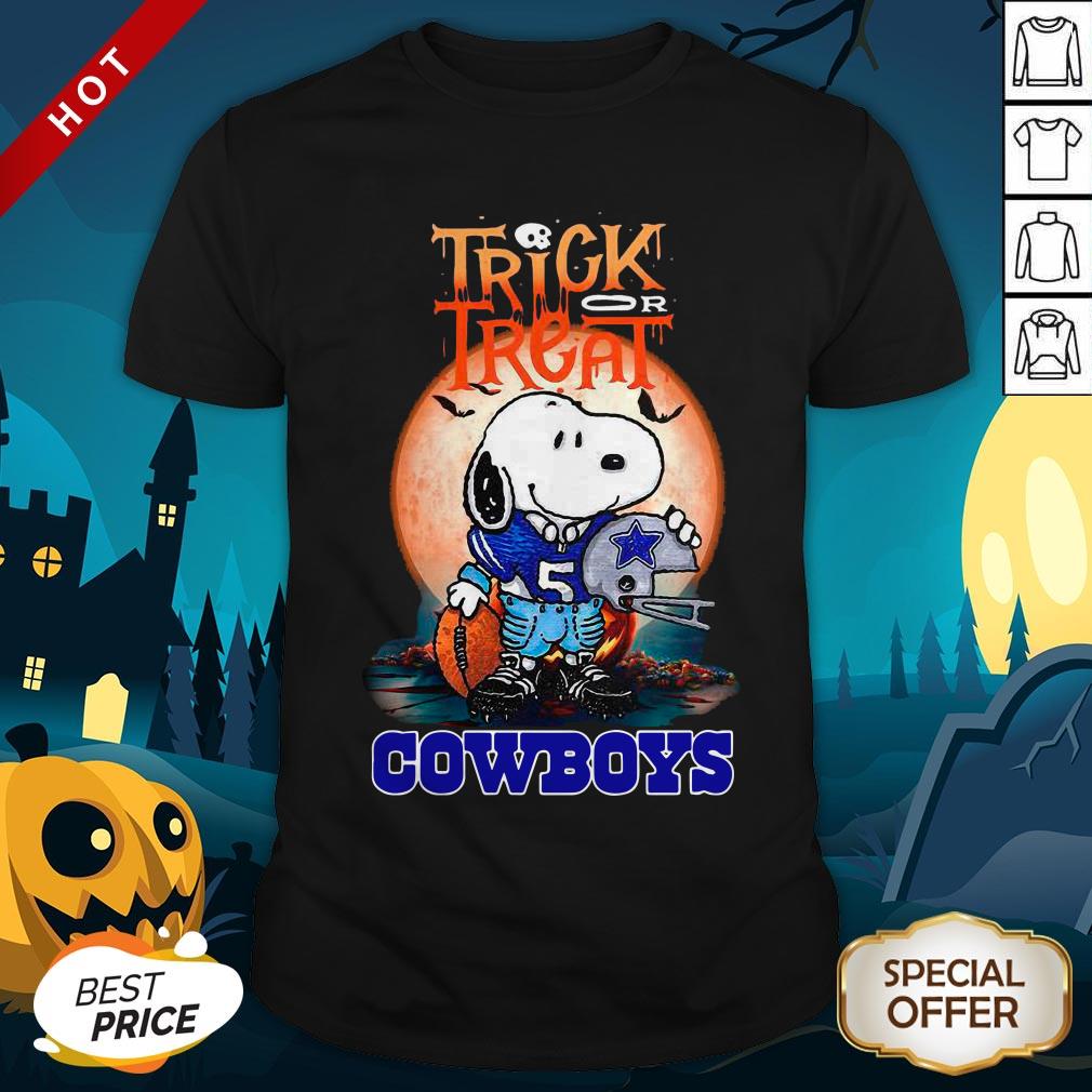 Snoopy Trick Or Treat Dallas Cowboys Halloween Shirt