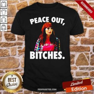 Top Felicia Day Peace Out Bitches Shirt
