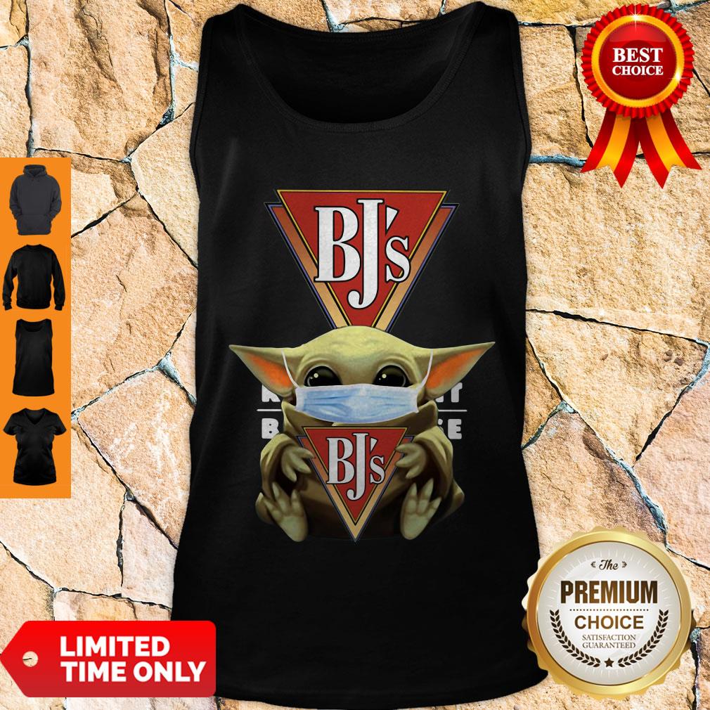 Funny Baby Yoda Mask BJ’s Restaurants Shirt