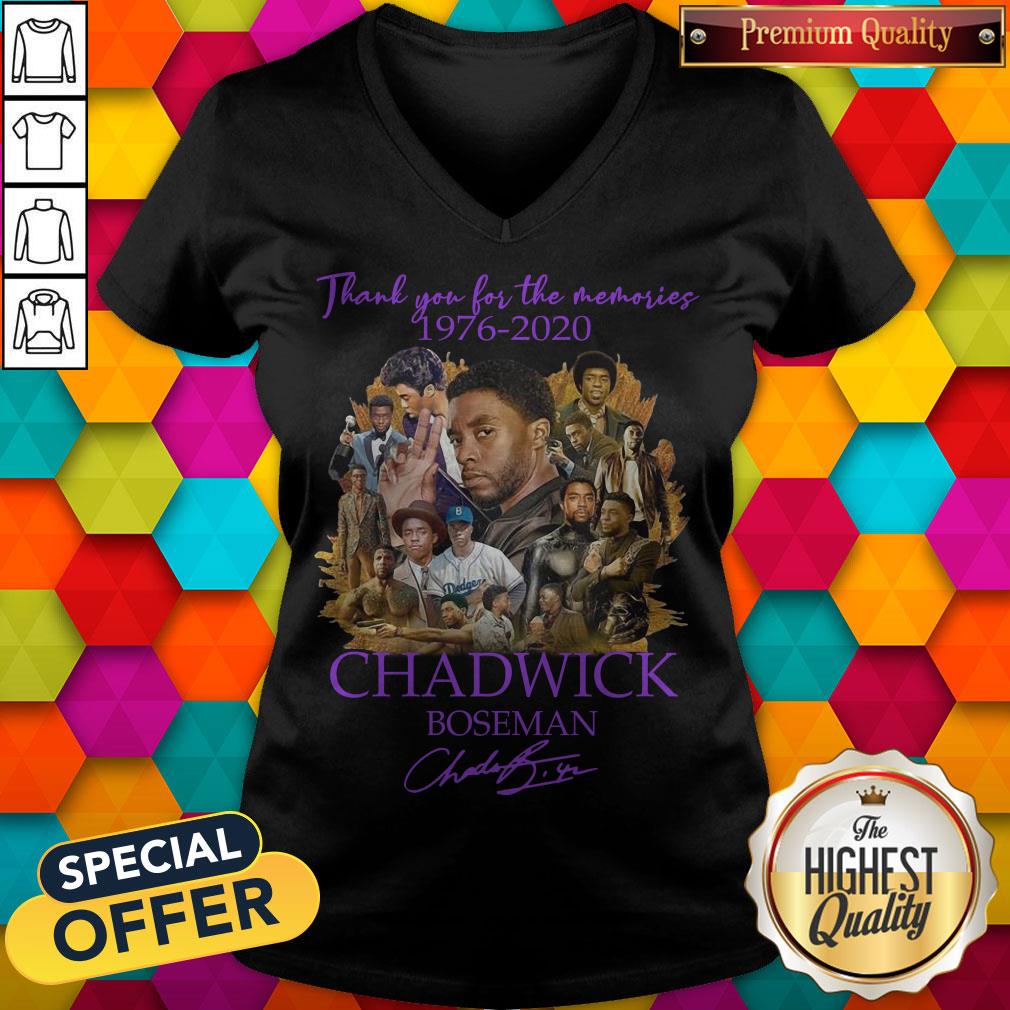 thank-you-for-the-memories-1976-2020-chadwick-boseman-signature-v-neck.jpg