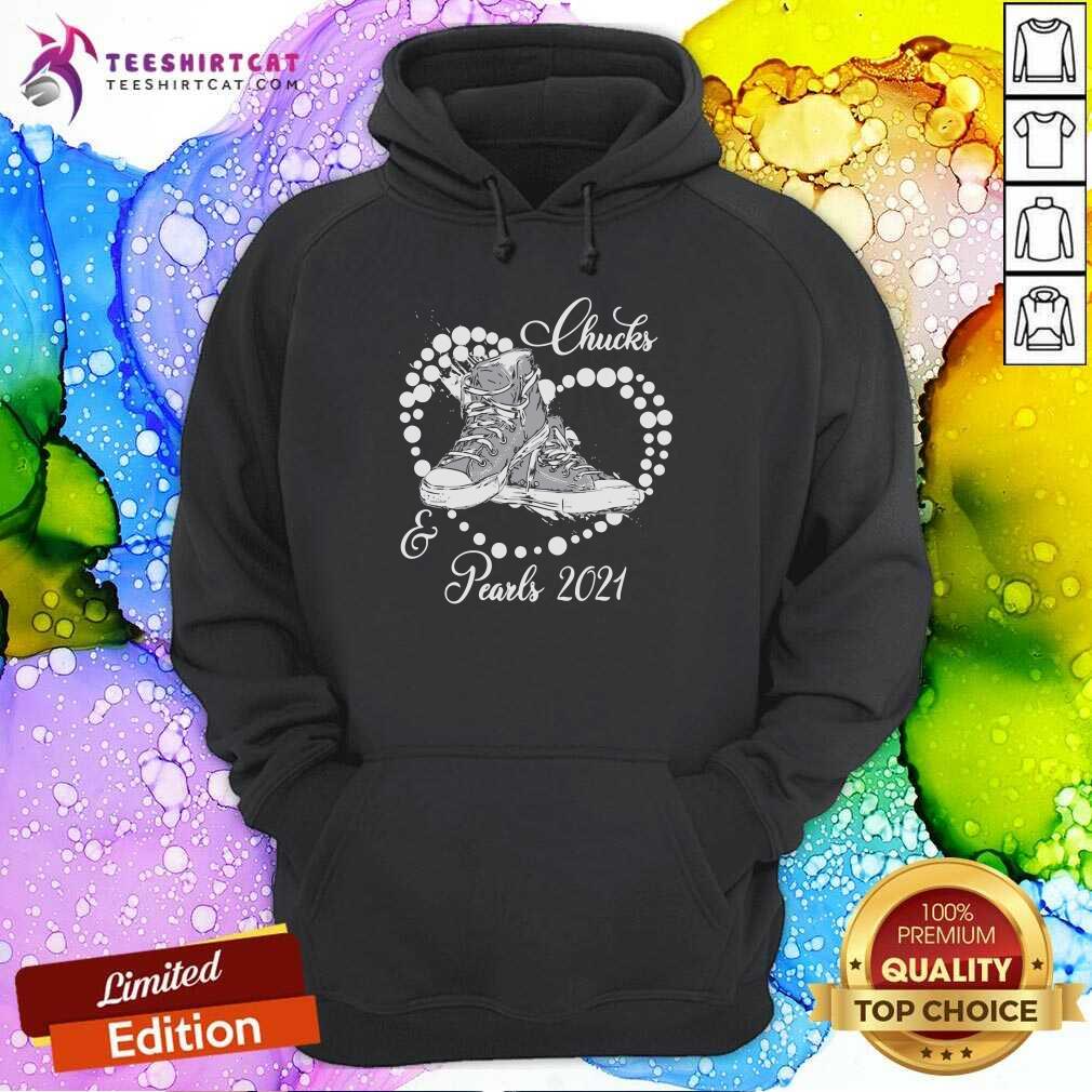 Top Chucks And Pearls 2021 T Shirt