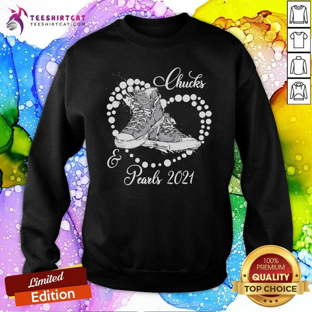 Top Chucks And Pearls 2021 T Shirt
