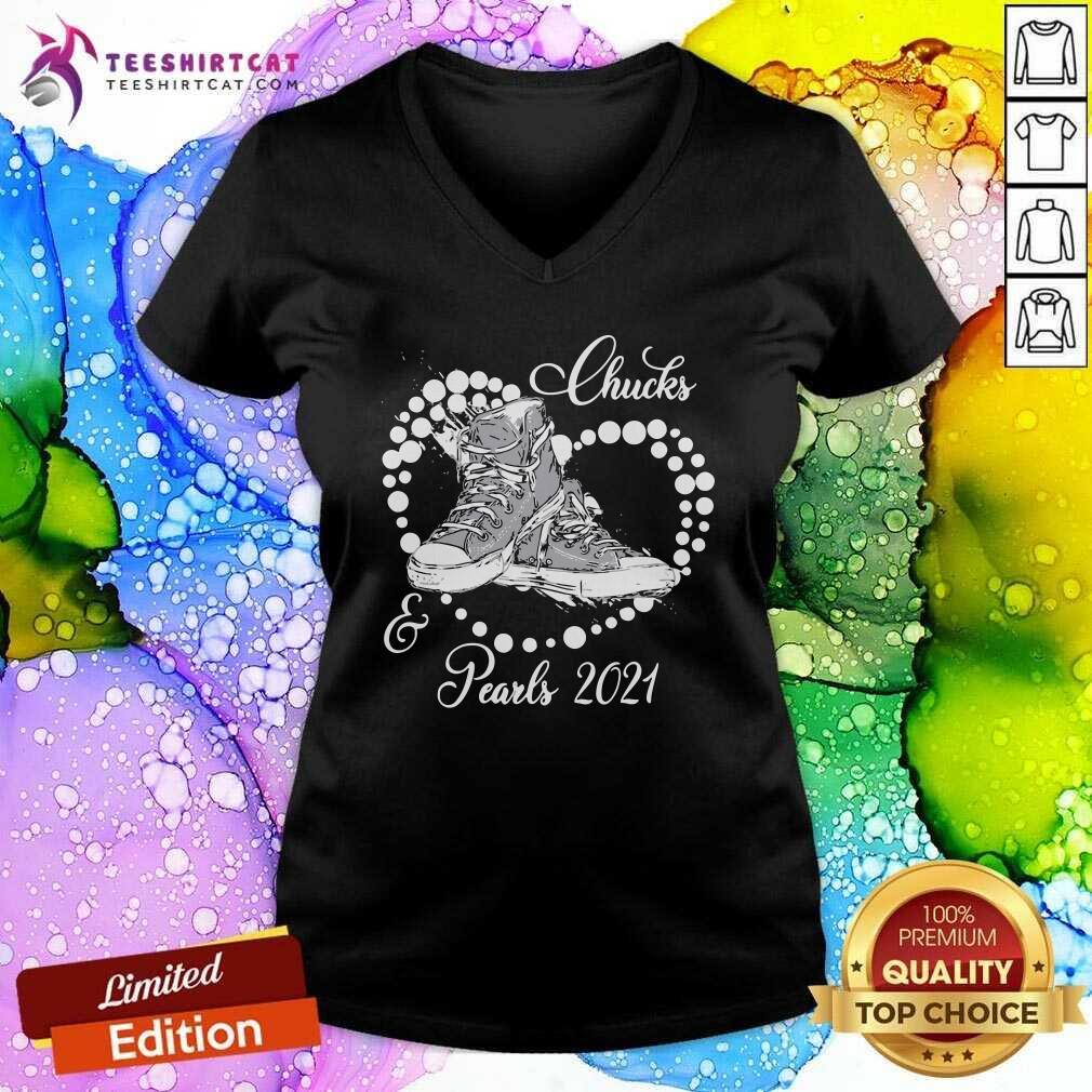 Top Chucks And Pearls 2021 T Shirt