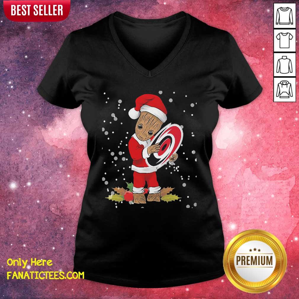 Top Santa Baby Groot Hug Carolina Hurricanes Christmas Shirt