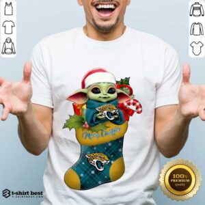 Perfect Baby Yoda Hug Jacksonville Jaguars Ornament Merry Christmas 2020 Shirt