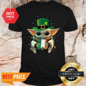 Official Baby Yoda Hug St Patrick's Day Star Wars Shirt