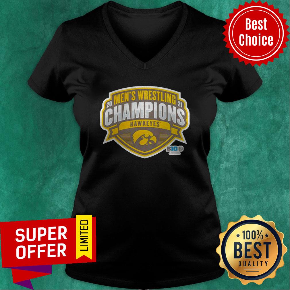 Awesome Iowa Hawkeyes Mens Wrestling 2021 Champions Shirt