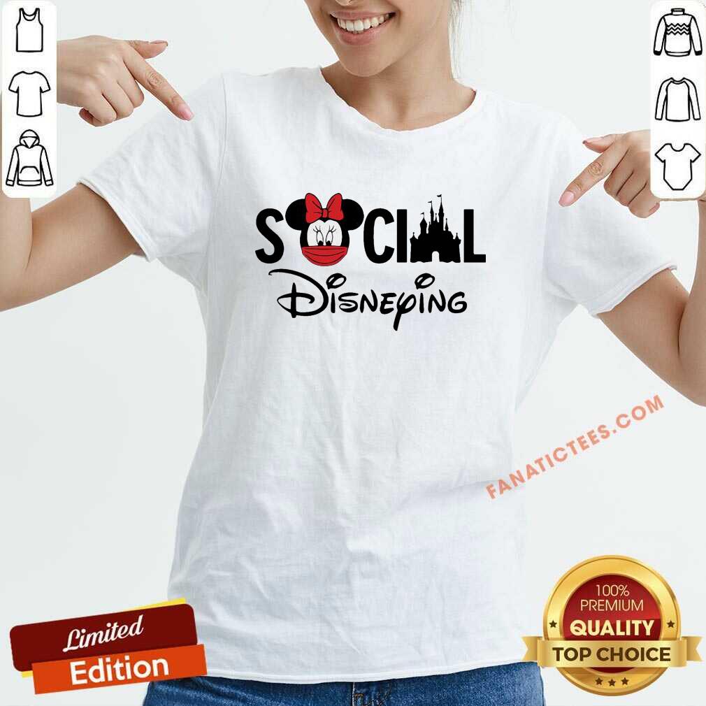 Awesome Minnie Mouse Social Disneying Shirt