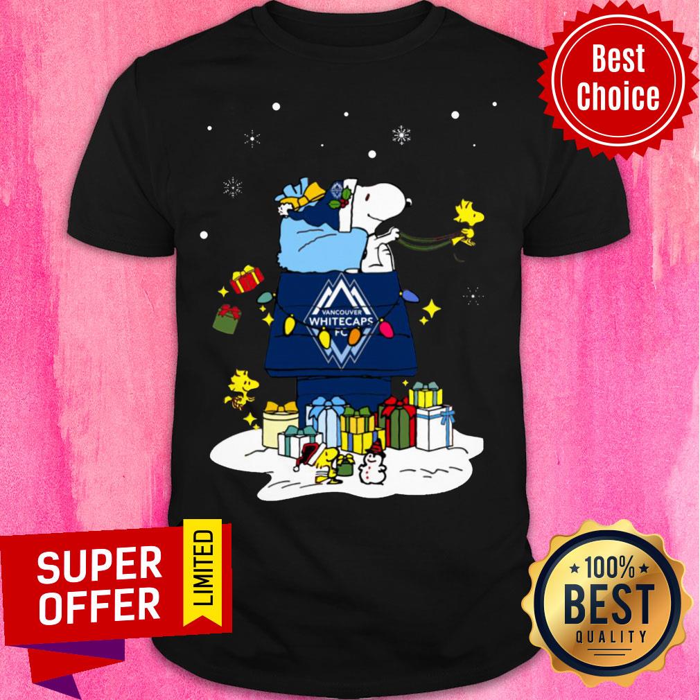 Awesome Vancouver Whitecaps FC Santa Snoopy Wish You A Merry Christmas Shirt