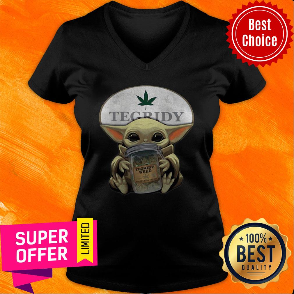 Nice Baby Yoda Hug Tegridy Weed South Park Shirt