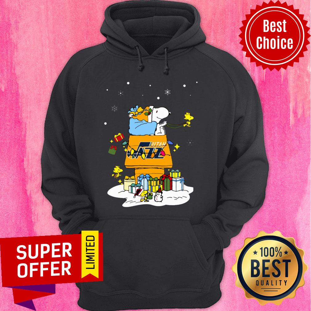 Nice Utah Jazz Santa Snoopy Wish You A Merry Christmas Shirt